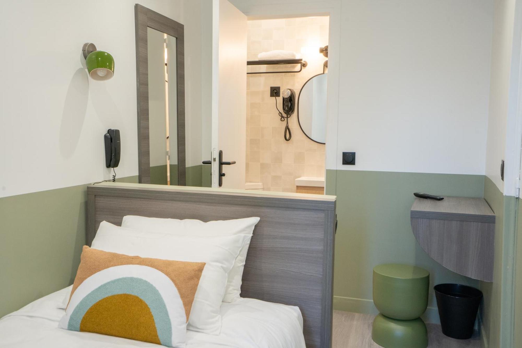 L'Esperance Hotel Париж Екстериор снимка